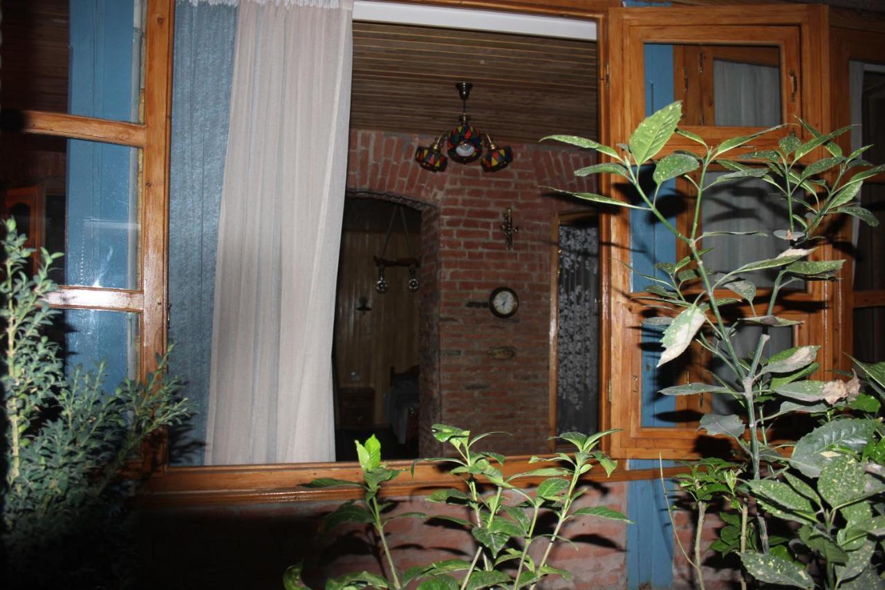 19Th Century Apartment Tbilisi Ngoại thất bức ảnh