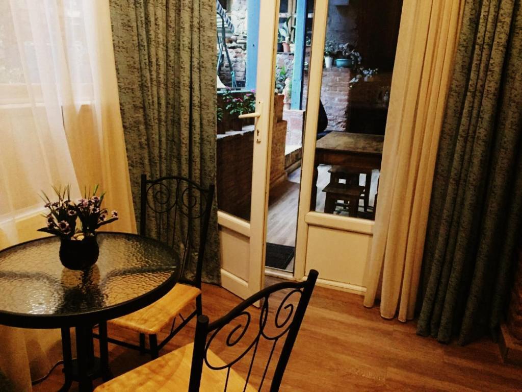19Th Century Apartment Tbilisi Ngoại thất bức ảnh